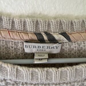 Burberry Women's Beige Knit Sweater